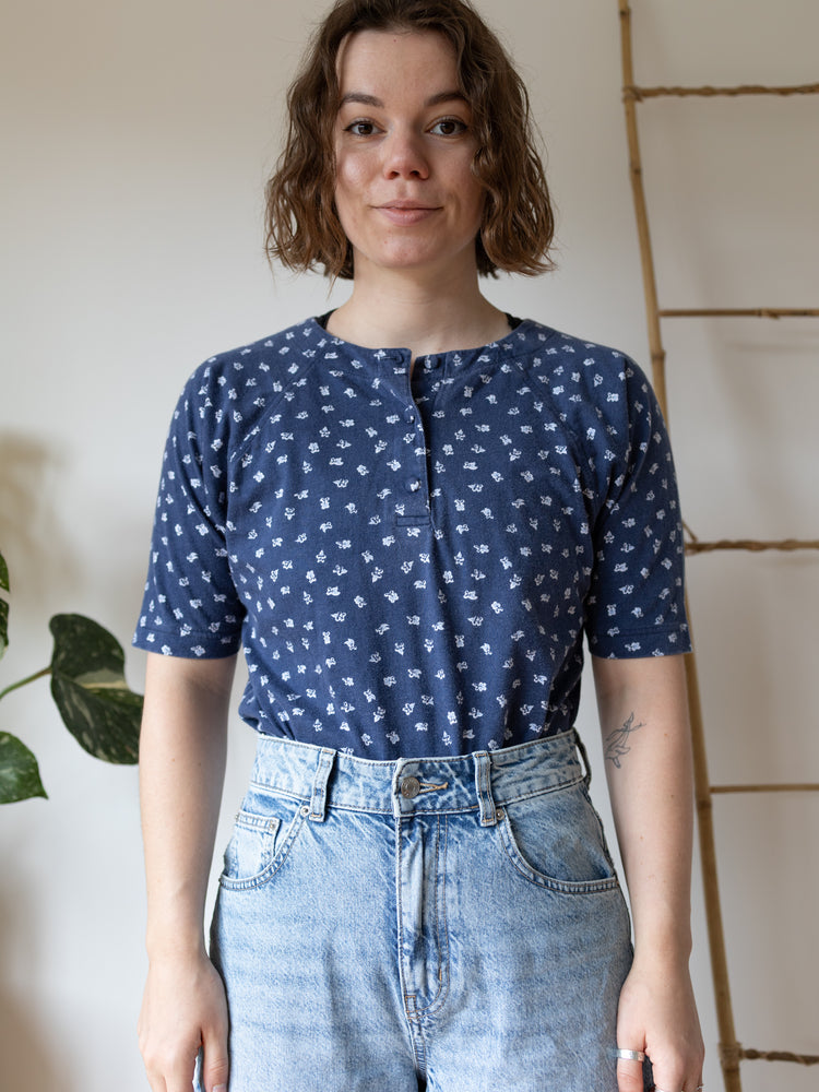 Laura Ashley Casual Floral T-Shirt - M