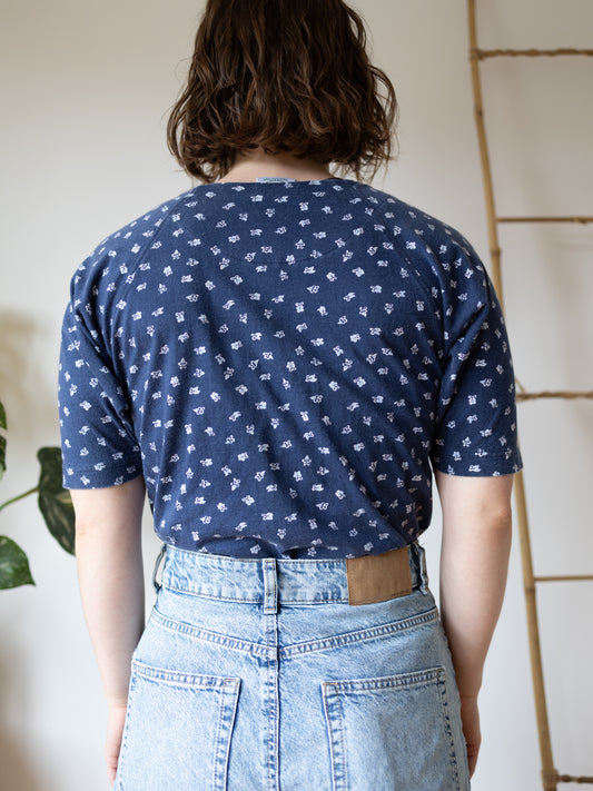 Laura Ashley Casual Floral T-Shirt - M