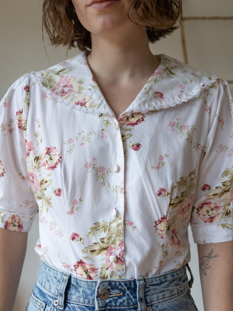 Laura Ashley Peter Pan Collar Shirt - M