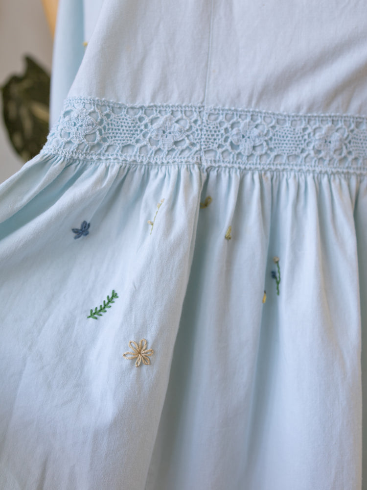 70s Laura Ashley Hand-Embroidered Crochet Dress - XS