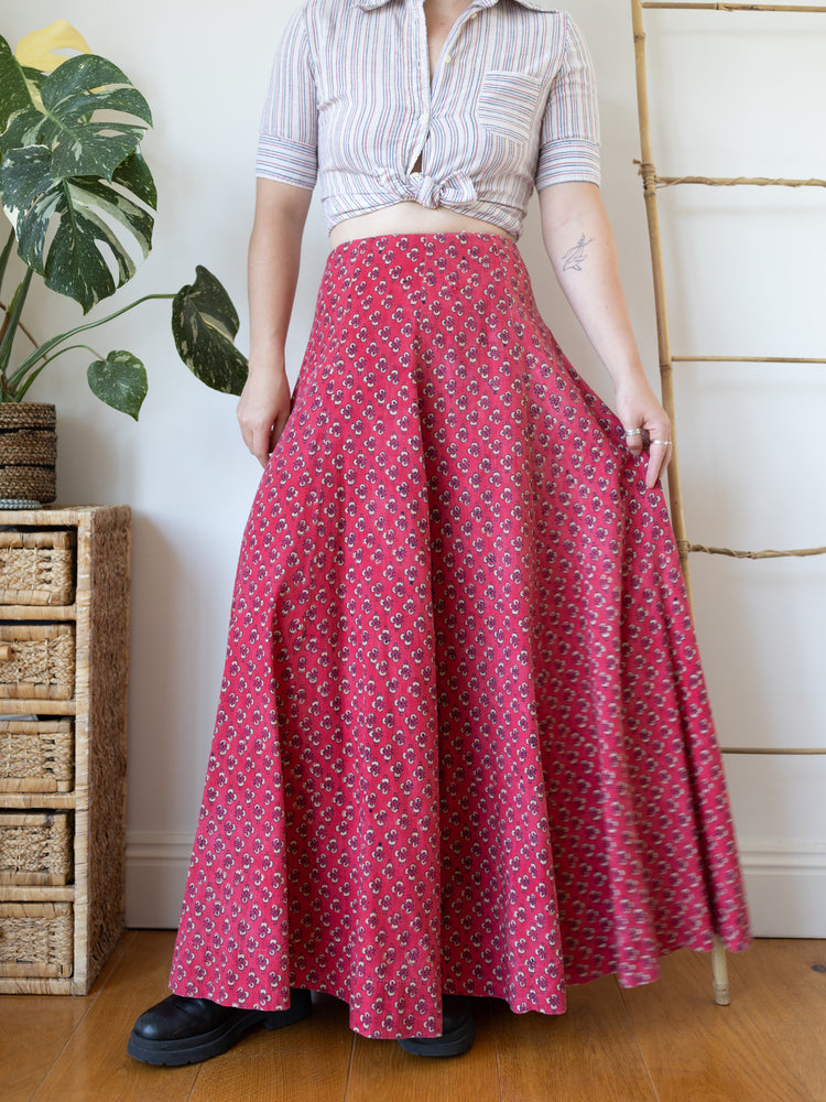 70s India Imports of Rhode Island Block Print Maxi Skirt - 26"