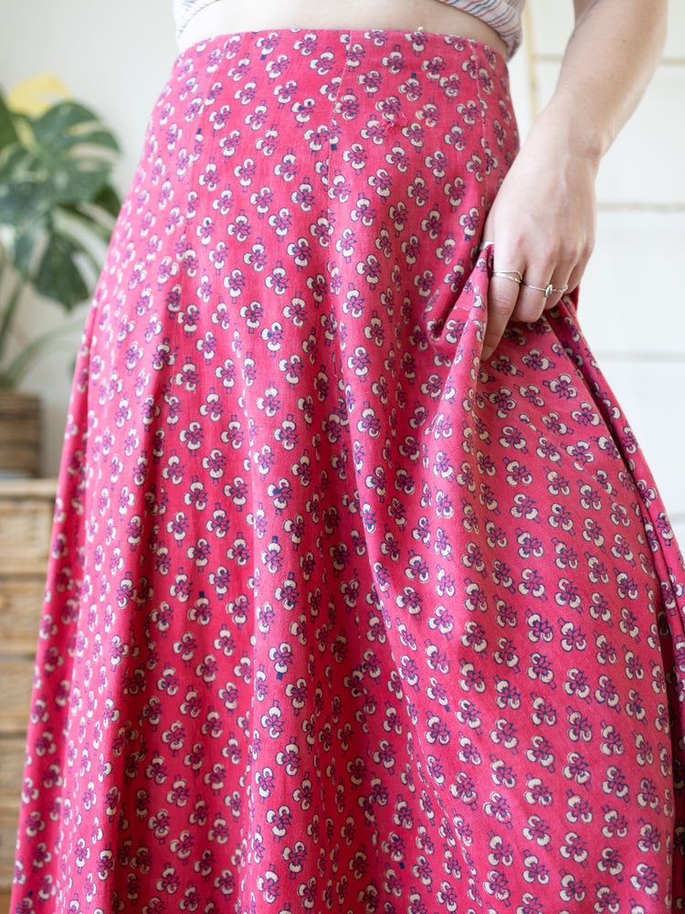 70s India Imports of Rhode Island Block Print Maxi Skirt - 26"