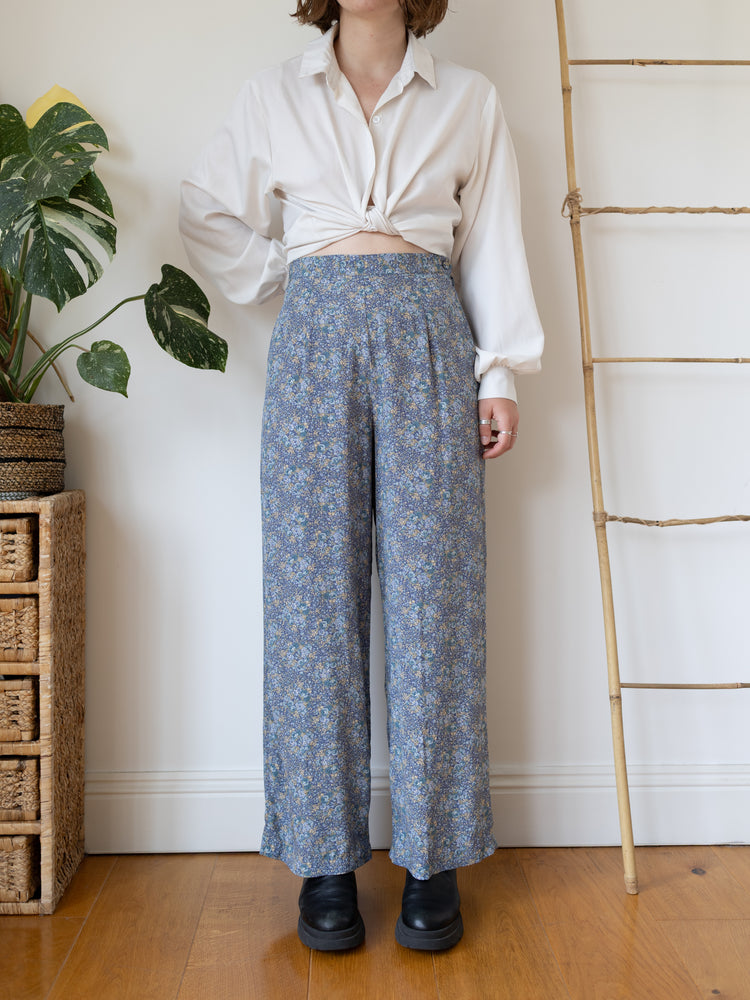 90s Laura Ashley Floral Wide Leg Trousers - 28"