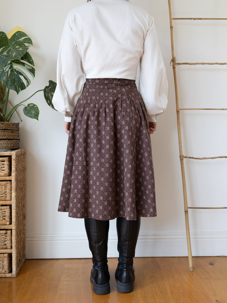 70s Laura Ashley Dyers and Printers Brown Skirt - 28"