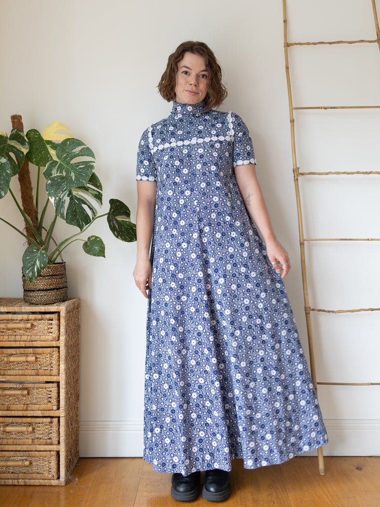 70s Navy Blue & White Floral Maxi Dress - S