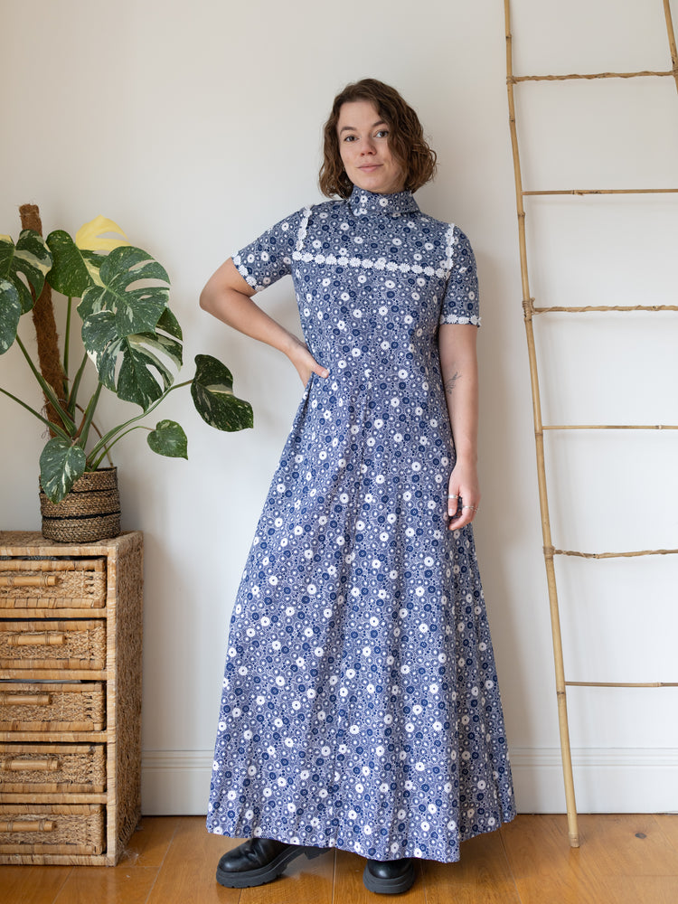 70s Navy Blue & White Floral Maxi Dress - S
