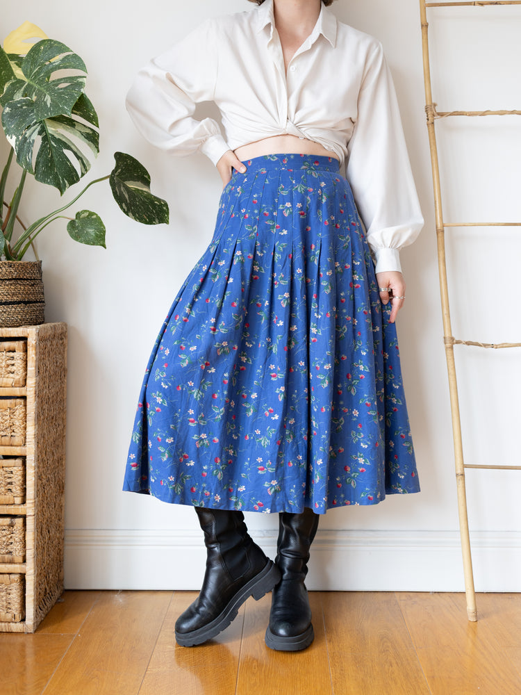 80s Laura Ashley Blue Strawberry Floral Skirt - 27"