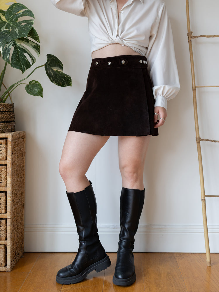 70s Brown Suede Wrap Mini Skirt - 29”