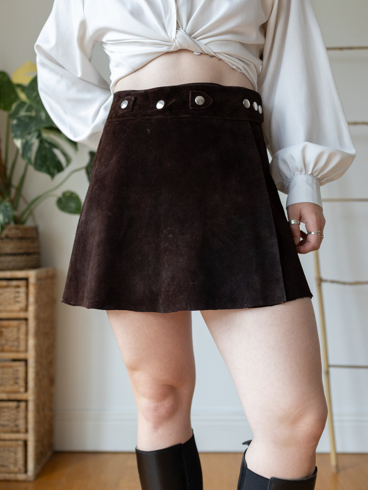 70s Brown Suede Wrap Mini Skirt - 29”