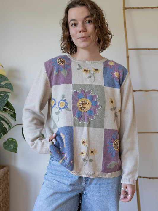 90s Sunflower Embroidered Jumper - L