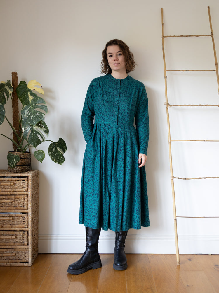80s Laura Ashley Green Leaf Patterned Dress - M