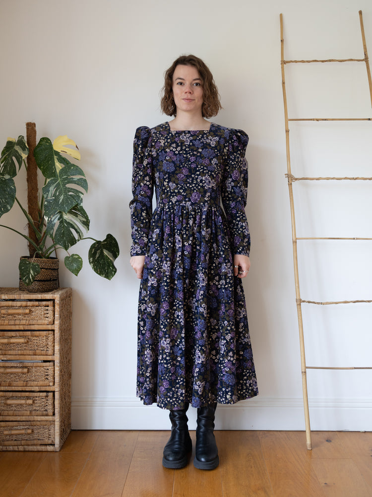 80s Laura Ashley Lilac Floral Cord Dress - M