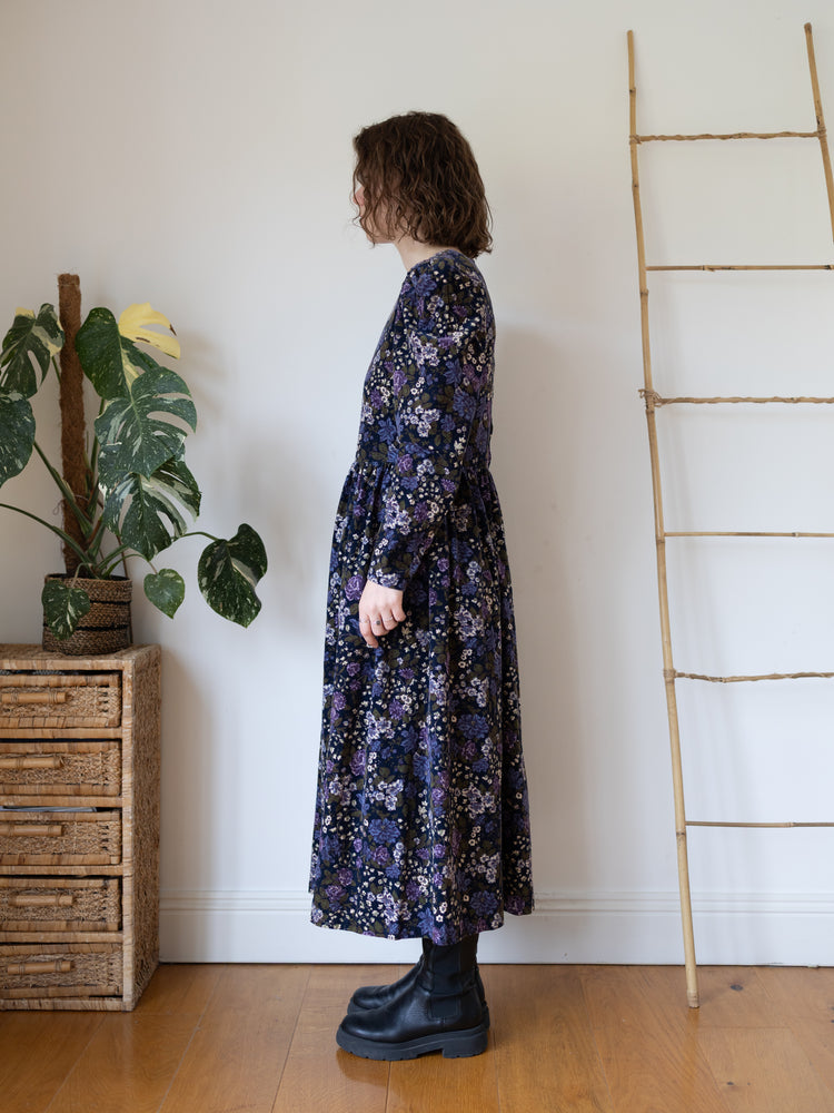 80s Laura Ashley Lilac Floral Cord Dress - M