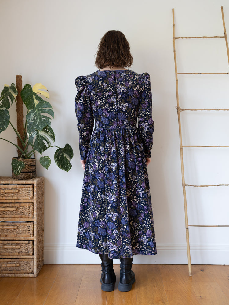 80s Laura Ashley Lilac Floral Cord Dress - M