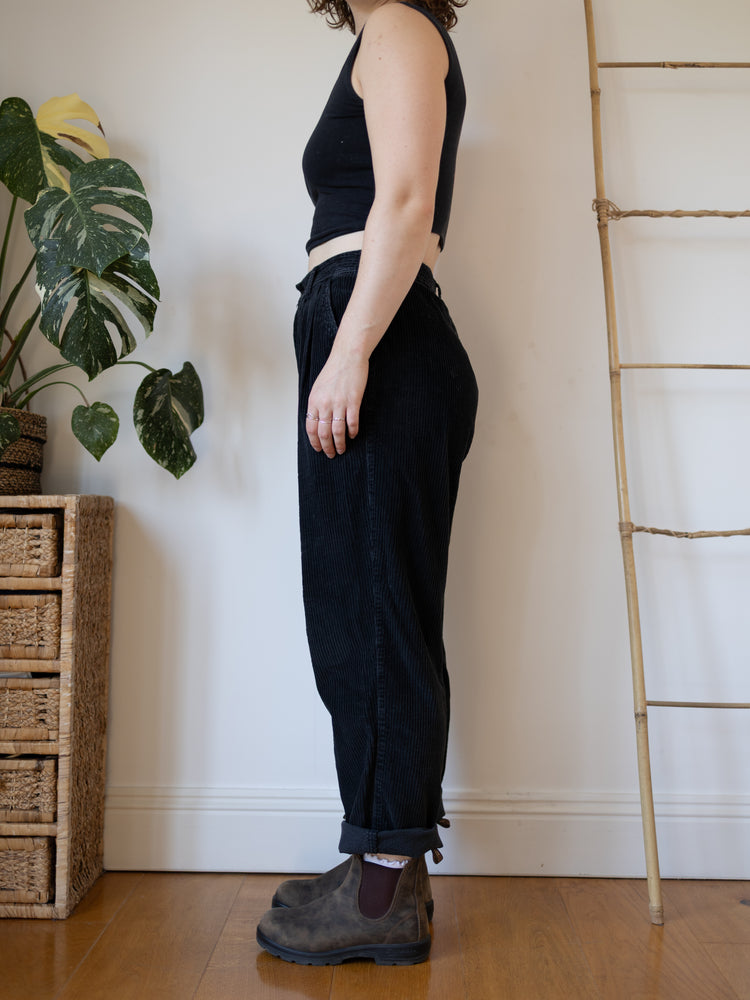 90s Black Whalebone Cord Mum Jeans - 28"