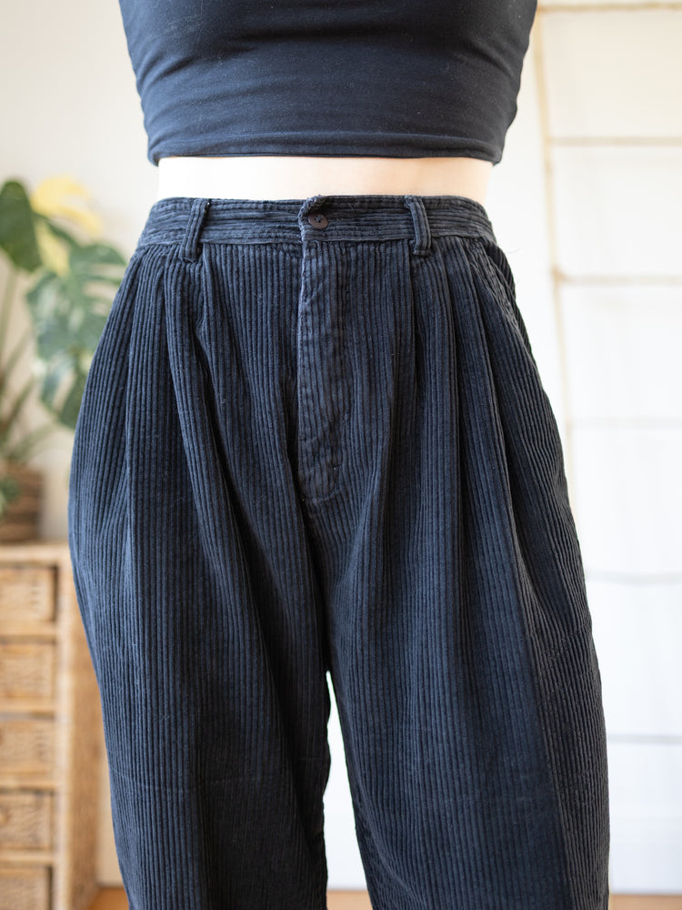 90s Black Whalebone Cord Mum Jeans - 28"