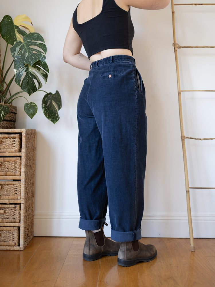 80s Navy Corduroy Mum Jeans - 31"